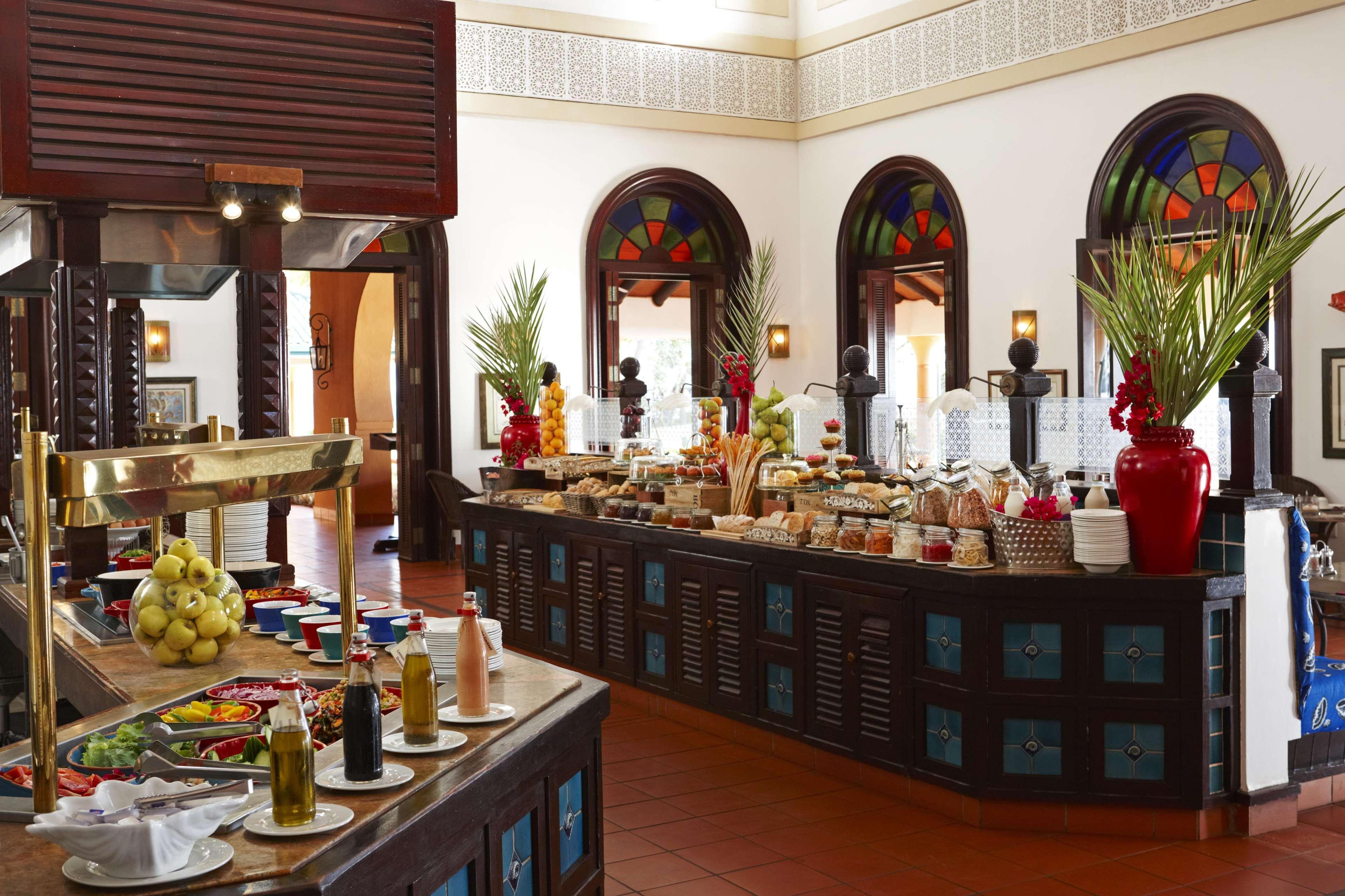 Avani Pemba Beach Hotel Екстериор снимка
