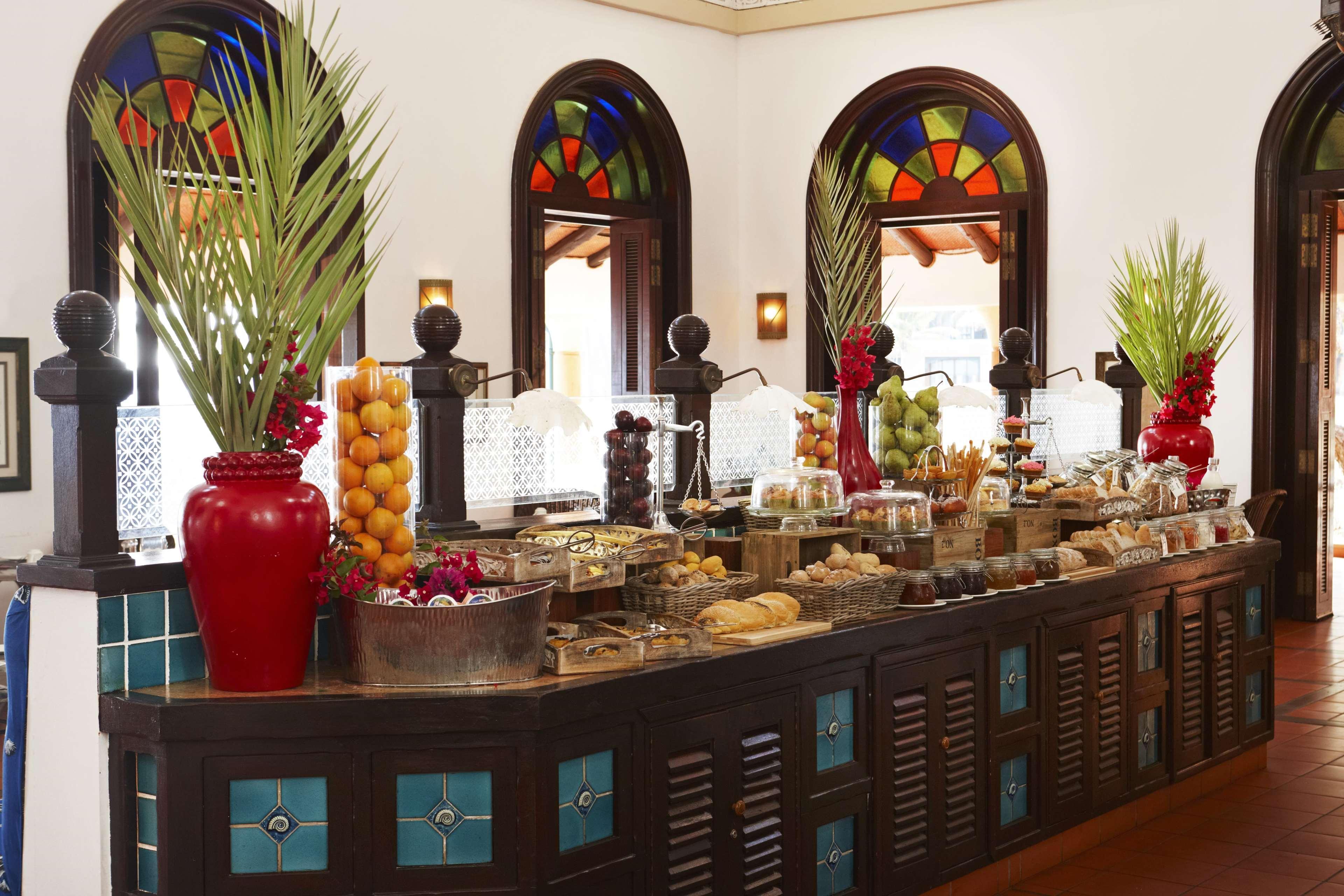 Avani Pemba Beach Hotel Екстериор снимка